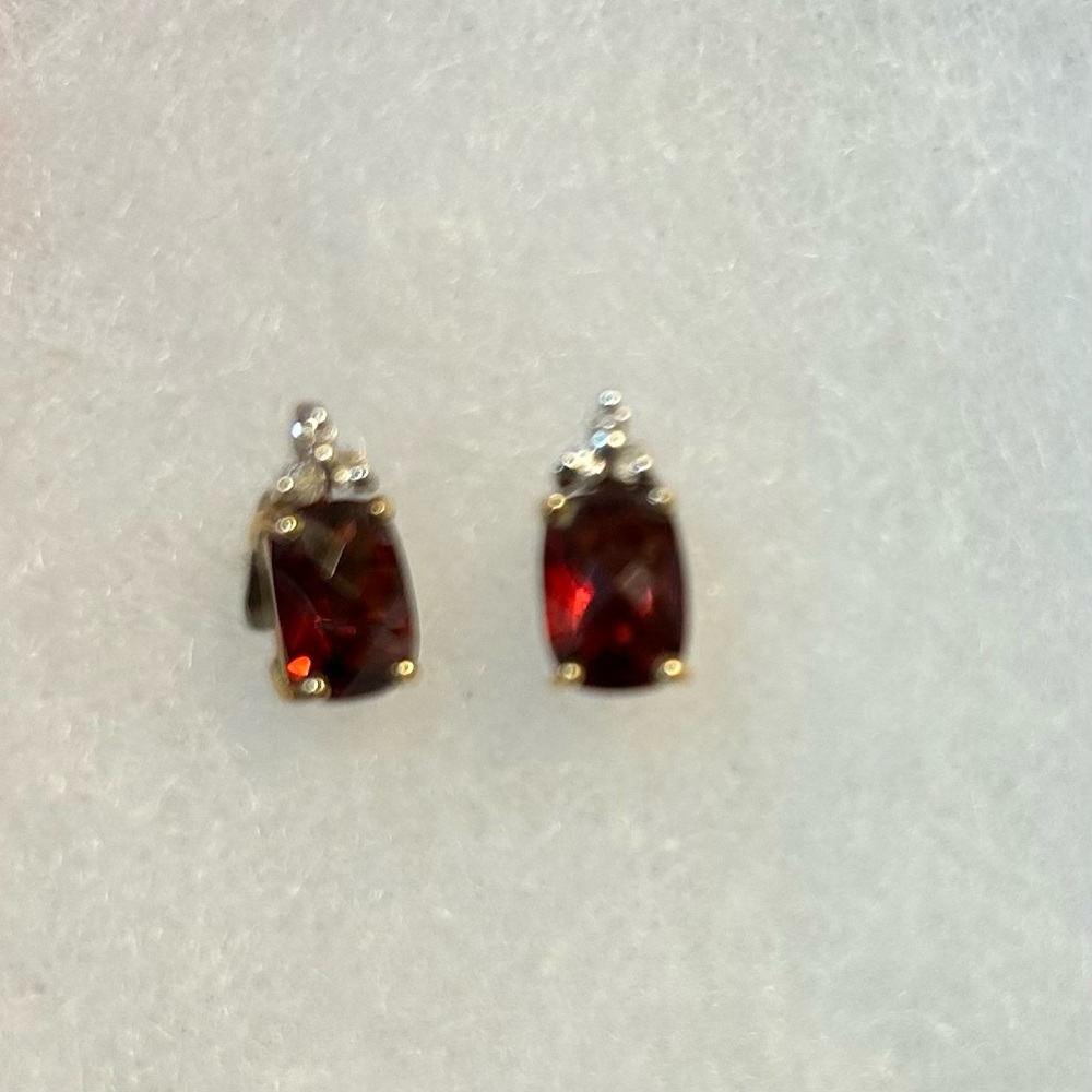 Elegant Garnet and Diamond Earrings